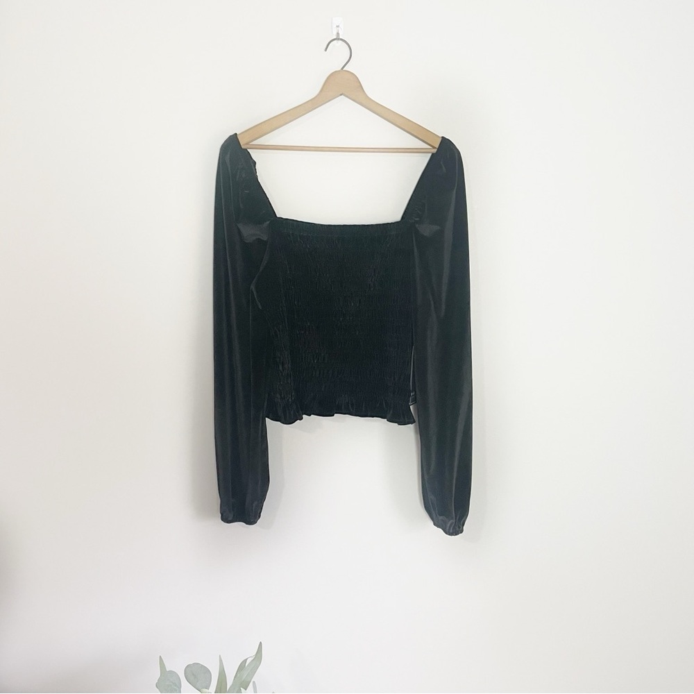Women's Crush Velvet Black Smocked Square Neck Long Sleeve Top